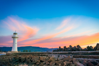 Картинка природа маяки маяк зарево облака камни
