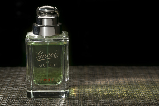 Обои картинки фото бренды, gucci, парфюм