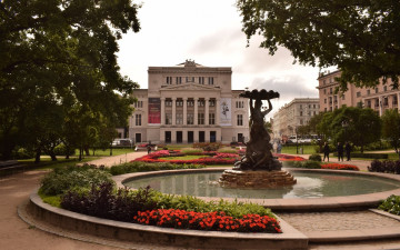 Картинка города рига+ латвия клумба фонтан
