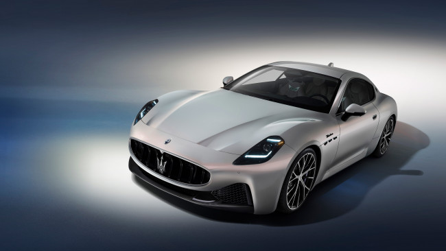 Обои картинки фото maserati granturismo 2023, автомобили, maserati, granturismo, grand, tourer, engine, v6, 2023