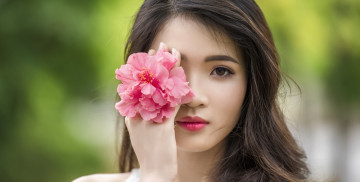 Картинка девушки -+азиатки азиатка цветок портрет