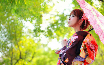 Картинка девушки -+азиатки азиатка кимоно зонтик