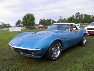 Картинка 1969 chevrolet corvette convertible classic автомобили выставки уличные фото