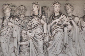 Картинка разное рельефы статуи музейные экспонаты скульптуры