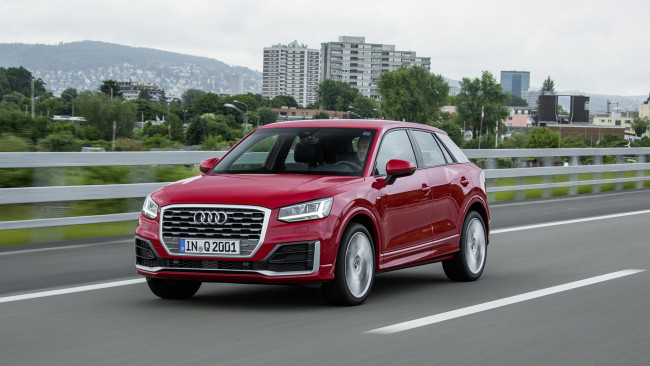 Обои картинки фото audi q2 2017, автомобили, audi, q2, 2017, красный