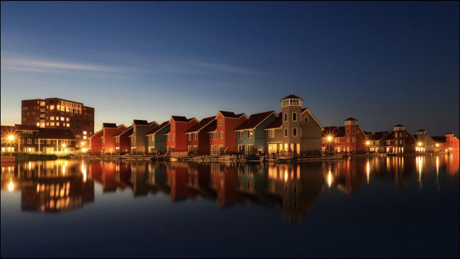 Обои картинки фото города, - огни ночного города, небо, огни, вечер, звезды, дома, нидерланды, горизонт, голландия, гронинген