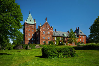 Картинка castle trolleholm швеция города дворцы замки крепости замок