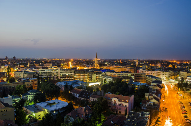 Обои картинки фото novi sad,  serbia, города, - огни ночного города, дома, сербия, огни, ночь, панорама
