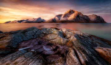Картинка природа побережье frozen sunrise лёд скалы камни