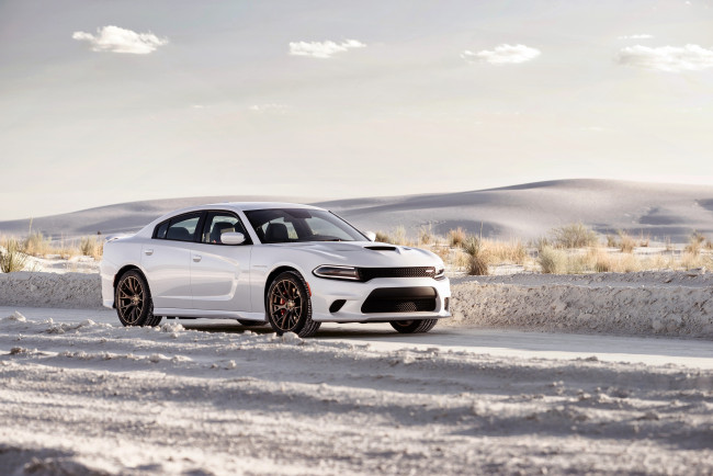 Обои картинки фото 2015 dodge charger srt hellcat, автомобили, dodge, hellcat, charger, белый