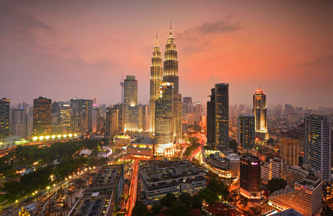 Обои картинки фото города, куала-лумпур , малайзия, близнецы, башни