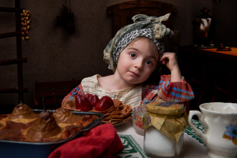 Картинка разное дети девочка костюм стол еда