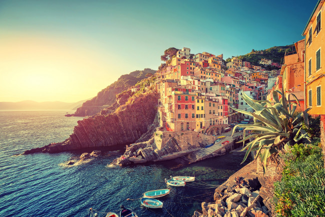 Обои картинки фото риомаджоре, италия, города, амальфийское, лигурийское, побережье, дома, море, солнце