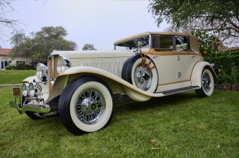 Картинка 1933+auburn+12-161a+phaeton автомобили классика выставка автошоу