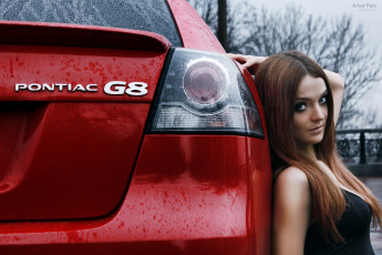 обоя автомобили, авто с девушками, красный, g8, pontiac