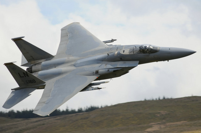 Обои картинки фото mcdonnell douglas f-15c, авиация, боевые самолёты, сша, ввс, истребитель, многоцелевой