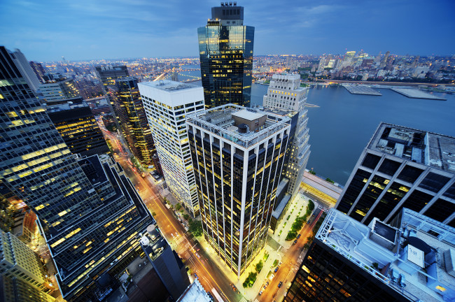 Обои картинки фото manhattan,  new york city, города, нью-йорк , сша, здания, нью-йорк, небоскрёбы, ночной, город, манхэттен, new, york, city