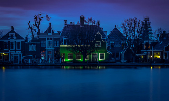 Обои картинки фото города, - огни ночного города, огни, нидерланды, дома, река, зан, зандам, ночь