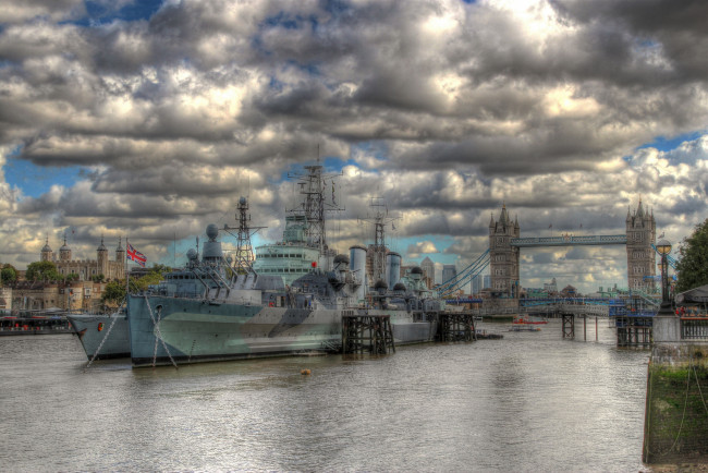 Обои картинки фото корабли, крейсеры, линкоры, эсминцы, лондон