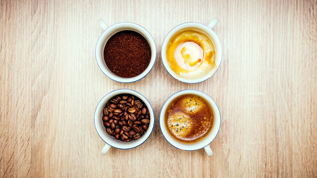 Обои картинки фото еда, кофе,  кофейные зёрна, молотый, зерна, чашки