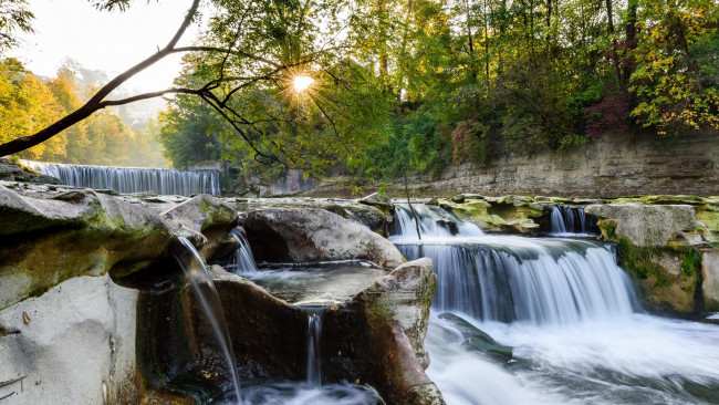 Обои картинки фото природа, водопады, пейзаж, деревья, скалы, река, водопад