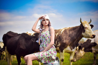 Картинка девушки -+блондинки +светловолосые коровы блондинка косы платье