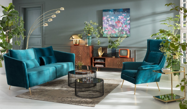 Обои картинки фото интерьер, гостиная, кресло, диван, растения