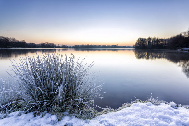 Обои картинки фото природа, реки, озера, зима, снег, озеро