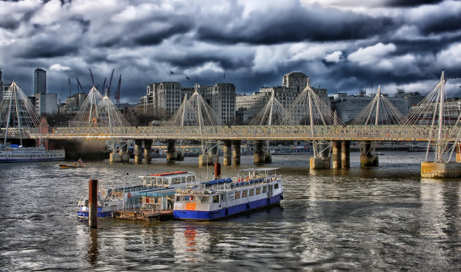 Обои картинки фото города, лондон , великобритания, мост, река, город, лодка, корабль