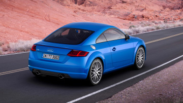 обоя audi tt, автомобили, audi, голубой, дорога, шоссе