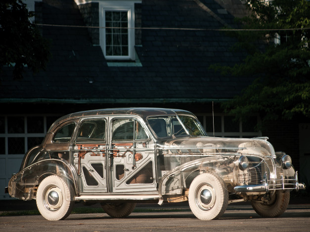 Обои картинки фото pontiac, deluxe, six, transparent, display, car, автомобили, классика