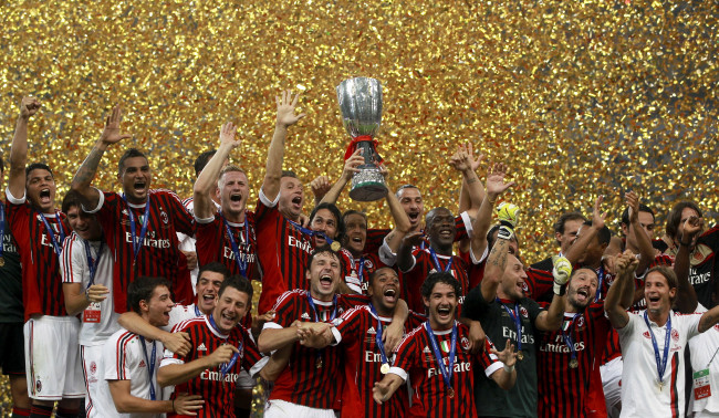 Обои картинки фото спорт, футбол, pato, gattuso, seedorf, cup, italy, 2012, scudetto, скудетто, milan, ac, милан