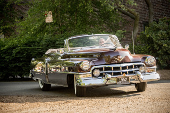 обоя cadillac series 62 convertible coupe,  1952, автомобили, cadillac, автошоу, автопробег, выставка