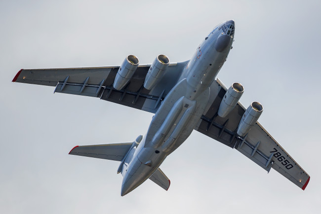 Обои картинки фото il-76md-90a , il-476, авиация, военно-транспортные самолёты, военный, транспорт
