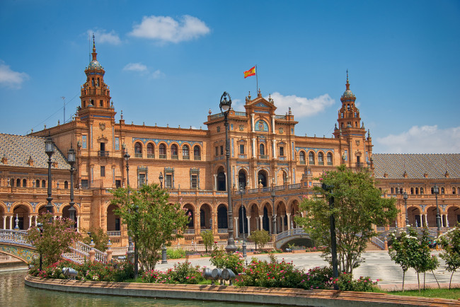 Обои картинки фото plaza de espa&, 241,  seville,  spain, города, севилья , испания, дворец, парк, площадь