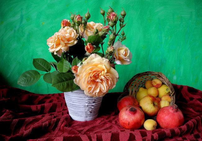 Обои картинки фото еда, фрукты,  ягоды, яблоко, лимон, гранат, розы, абрикос