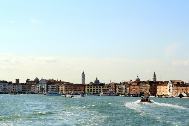Обои картинки фото города, венеция , италия, катера, здания