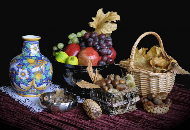 Обои картинки фото еда, натюрморт, корзинка, ваза, фрукты
