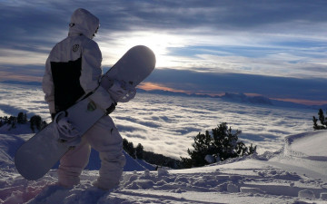 обоя спорт, сноуборд, облака, пейзаж, снег