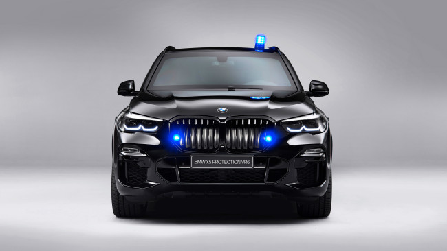 Обои картинки фото bmw x5 protection vr6 2019, автомобили, bmw, черный, мигалка