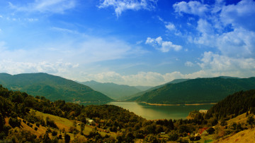 Картинка природа пейзажи озеро горы