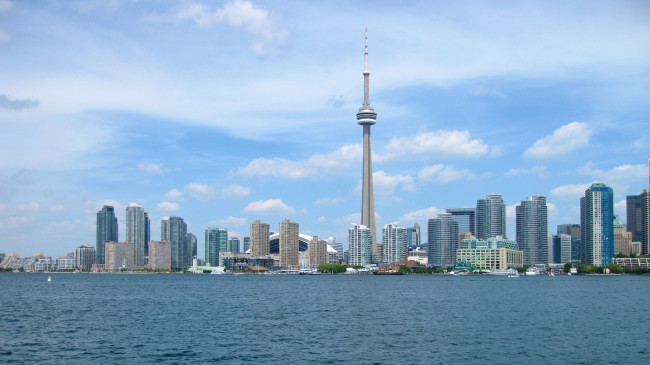 Обои картинки фото города, торонто, канада, панорама, здания, небоскрёбы, мегаполис