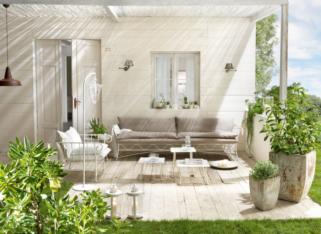 Обои картинки фото 3д графика, реализм , realism, интерьер, веранда, диван, кресло, зелень, улица, outdoor