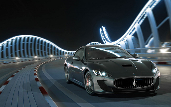 Обои картинки фото maserati, granturismo, mc, stradale, автомобили, s, p, a, италия, бизнес-класс, спортивные, эксклюзивные