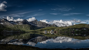 Картинка природа реки озера kalle lofoten norway калле лофотенские острова остров эуствогёй норвегия деревня фьорд горы облака отражение