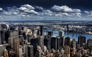 обоя города, нью-йорк , сша, нью-йорк, горизонт, небоскребы, здание, мегаполис, облака