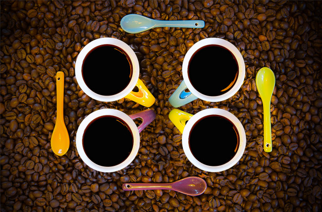 Обои картинки фото coffeetime, еда, кофе,  кофейные зёрна, узор