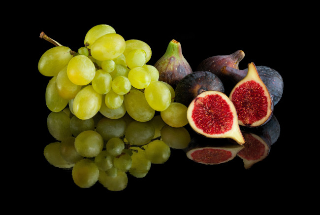 Обои картинки фото еда, фрукты,  ягоды, инжир, виноград