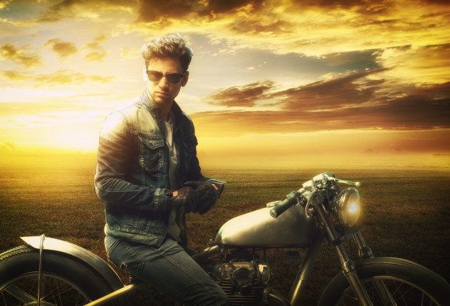 Обои картинки фото мужчины, - unsort, закат, очки, мотоцикл
