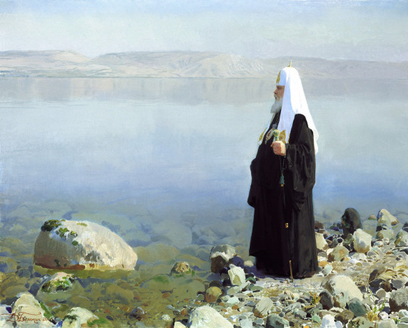 Обои картинки фото святейший патриарх московский и всея руси алексий ii, рисованное, дмитрий белюкин, священник, берег, камни, озеро, холмы, посох, туман
